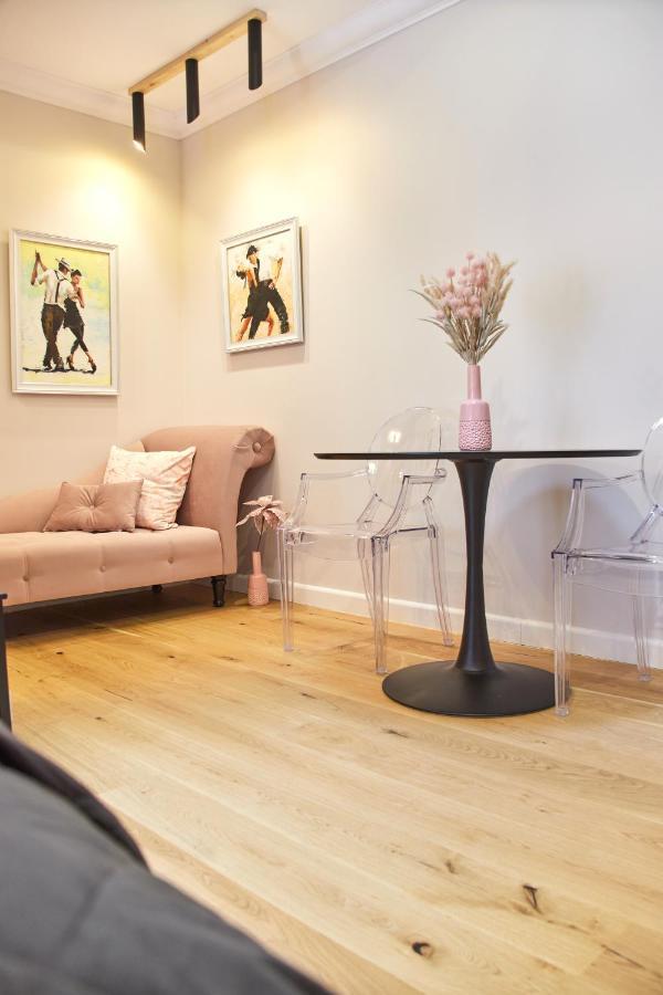 Apartament Tango La Casa Piano House ,Cu Parcare Άλμπα Ιούλια Εξωτερικό φωτογραφία